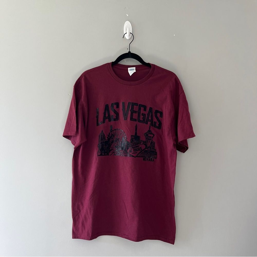 Maroon Las Vegas Raise Graphic T-shirt Casual Cotton Size Large